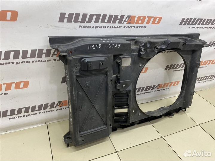 Панель передняя Пежо 308