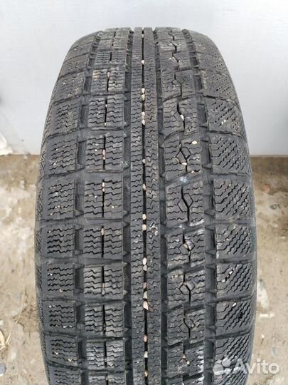 Toyo Winter Tranpath MK4a 205/65 R15