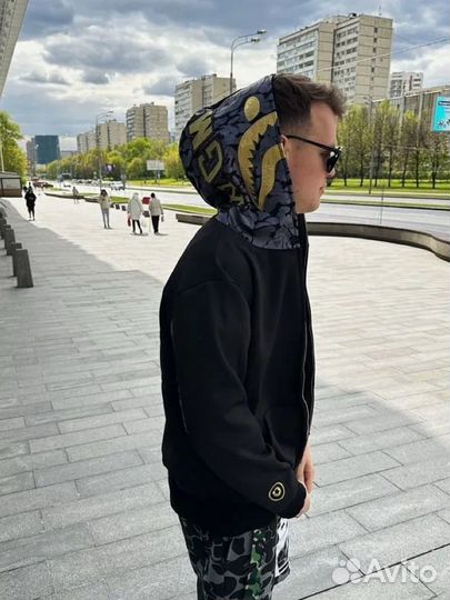 Зипка Golden Black bape