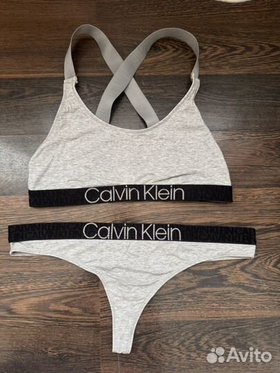 Комплект нижнего белья calvin klein guess