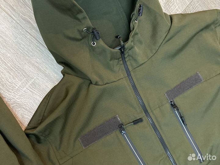 Костюмы летние 