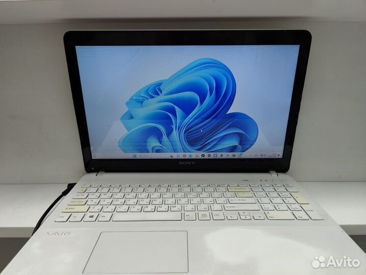 Ноутбук Sony SVF152A29V