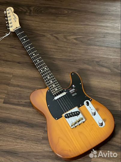 Электрогитара Fender Telecaster USA + Аксессуары