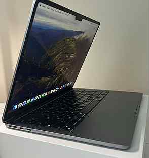 MacBook Air 13 m2 8/256/space grey/98% акб
