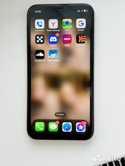 iPhone 11, 64 ГБ