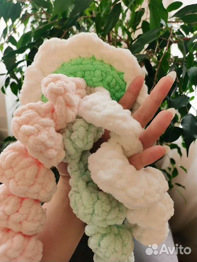 Вязаная медуза амигуруми