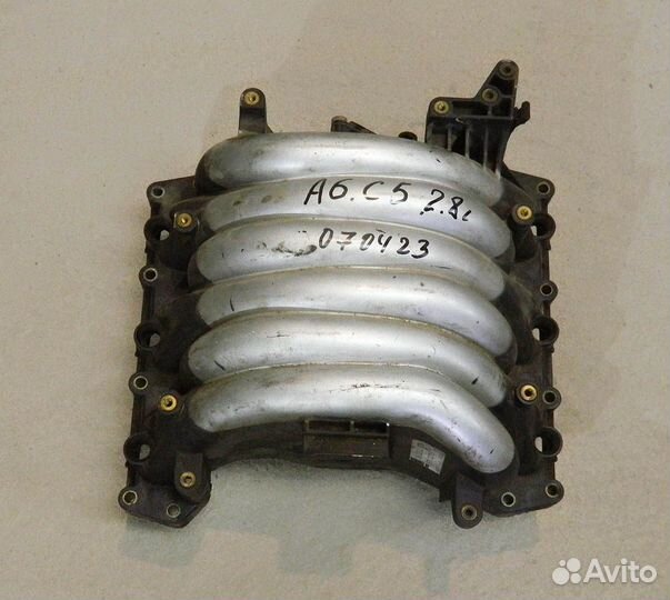 Коллектор впускной Audi A6 C5 2.8