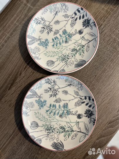 Тарелки новые