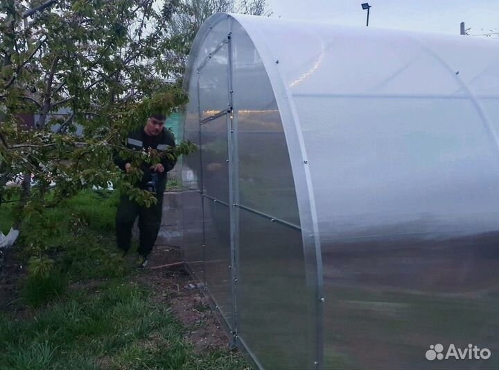Теплица из поликарбоната