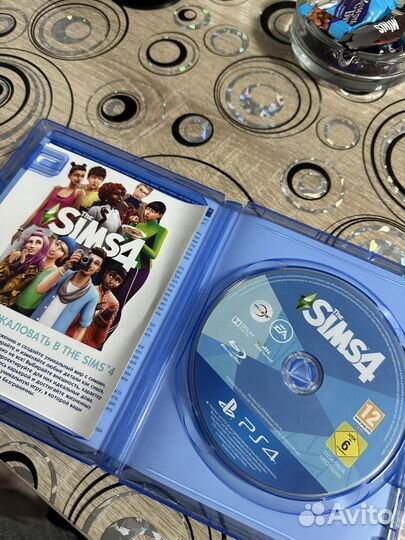 Sims 4 ps4