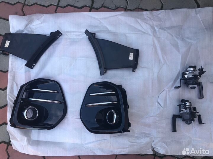 Оригинальные п/ фары KIA новые