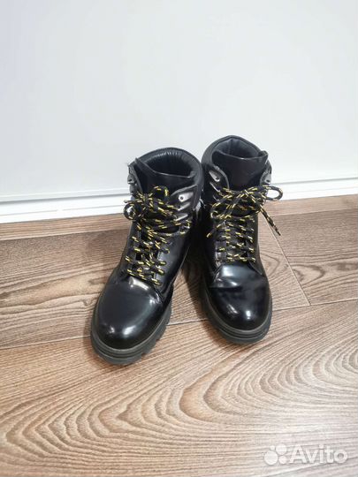 Полуботинки