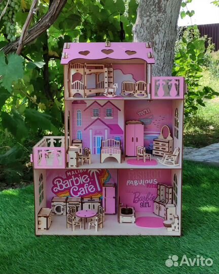 Кукольный домик