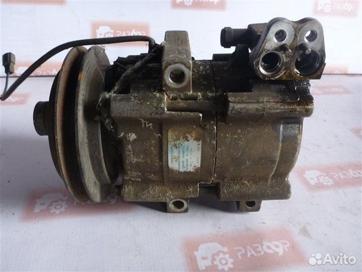 Компрессор кондиционера Hyundai Galloper