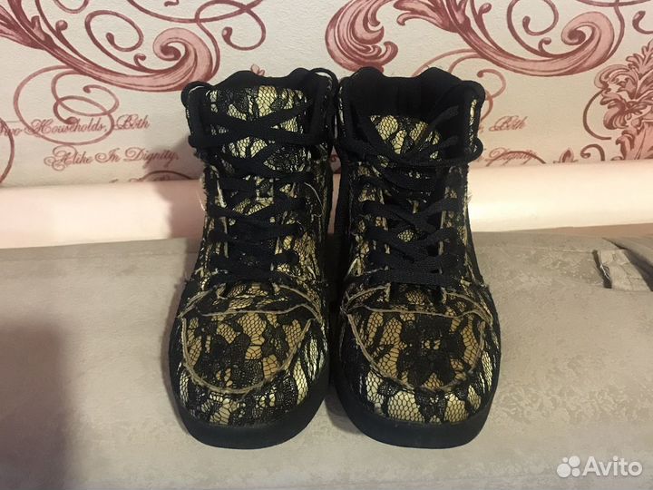 Кроссовки ботинки