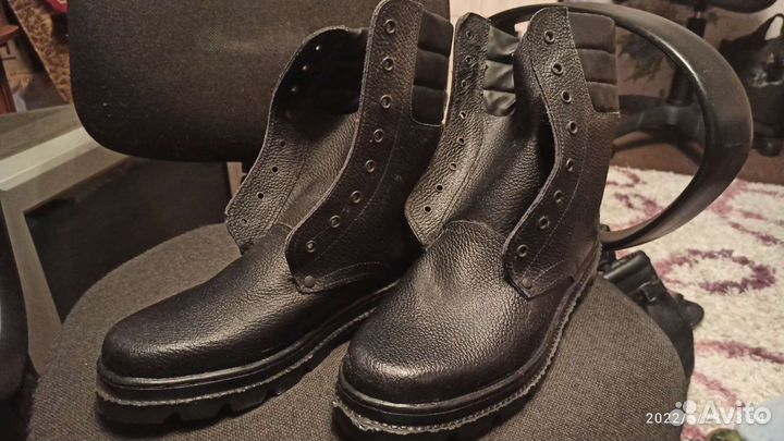 Летние/осенние берцы из натур.кожи,43р.(новые)
