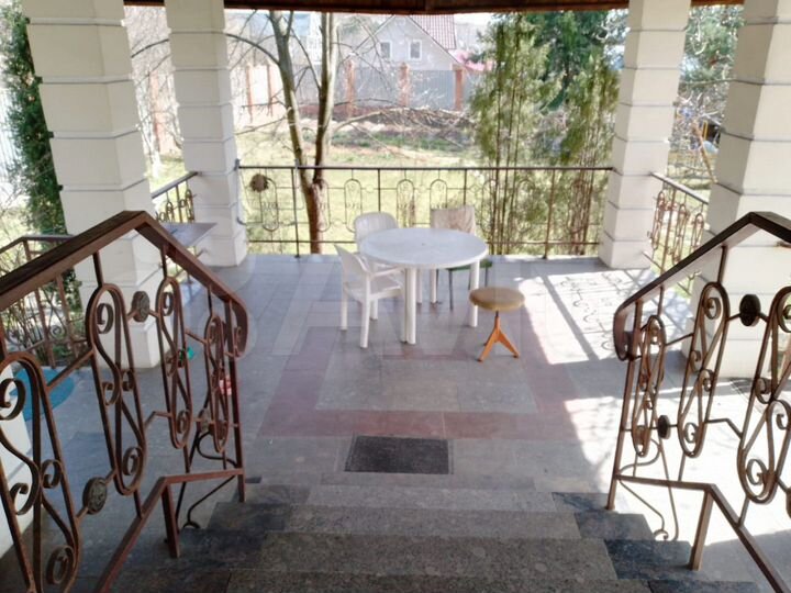 Дом 510 м² на участке 18 сот.