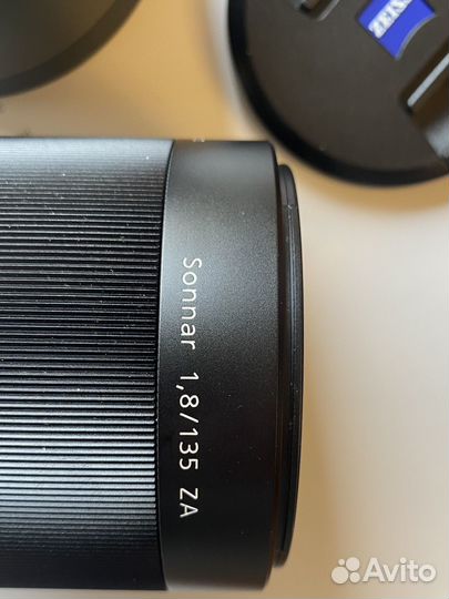Объектив Sony Sonnar 1,8/135 ZA Carl Zeiss