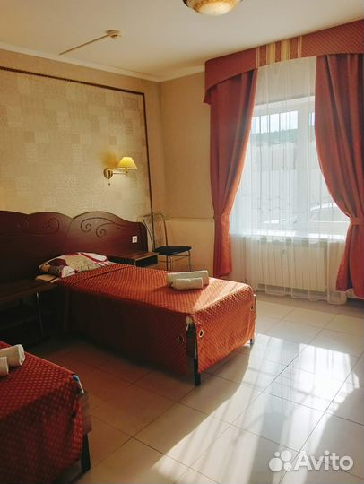 Горничная с проживанием