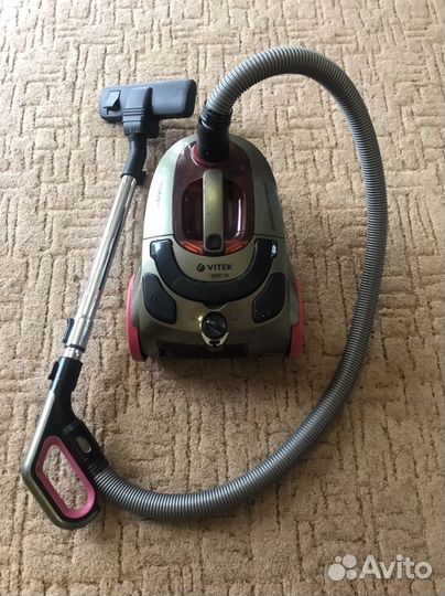 Пылесос Vitek