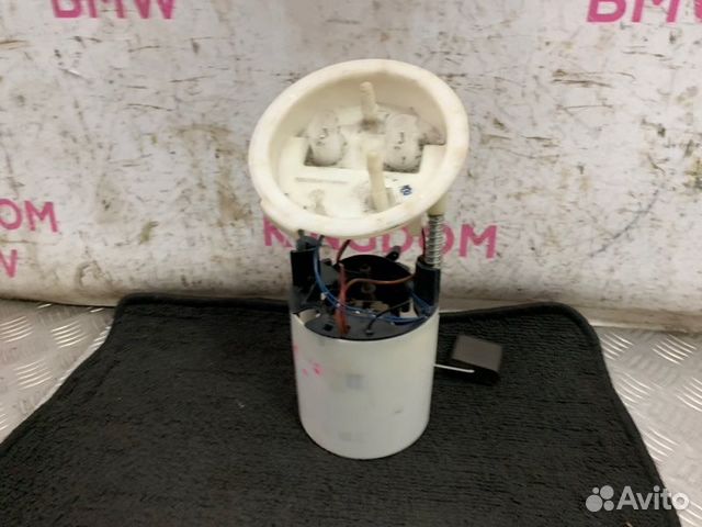 Топливный насос бмв е90. Бензонасос БМВ е90 n46b20. E90 n46 бензонасос артикул. Фильтр топливного насоса БМВ 3 g20. Топливный насос 020.5.