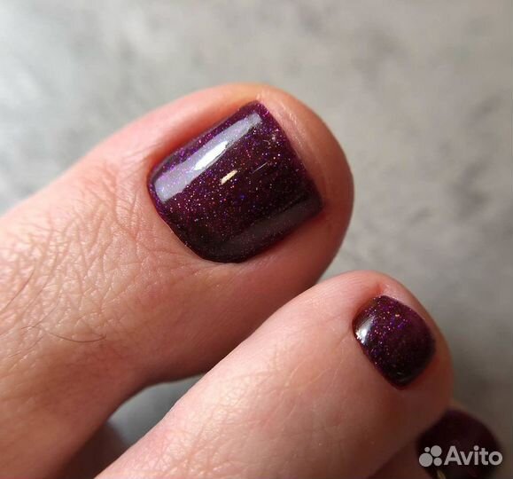 Маникюр и педикюр на дому