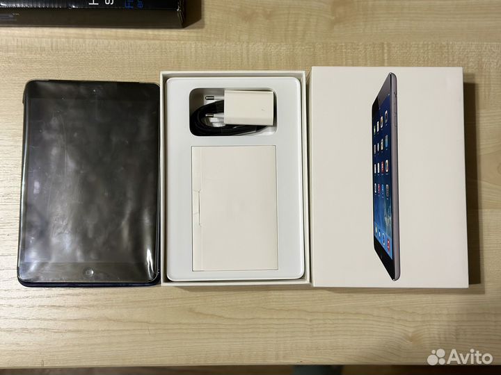 iPad mini 2, WiFi+Cell, 4Gb+32Gb. Model A1490