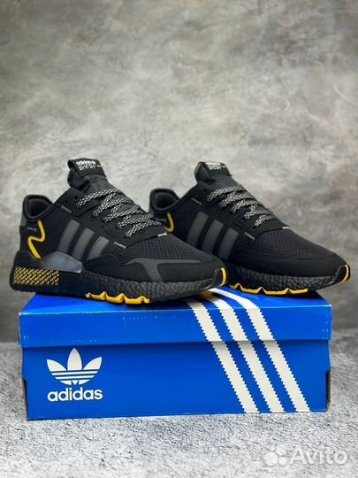 Кроссовки Adidas jogger