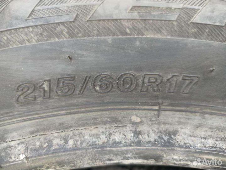 Bridgestone Dueler H/P Sport 215/60 R17