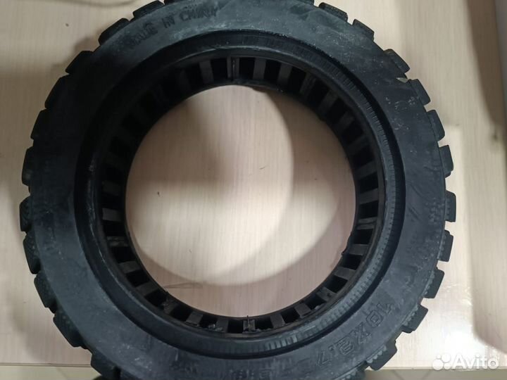 Бескамерная покрышка 10x2.70-6x5 (85/65-6.5)