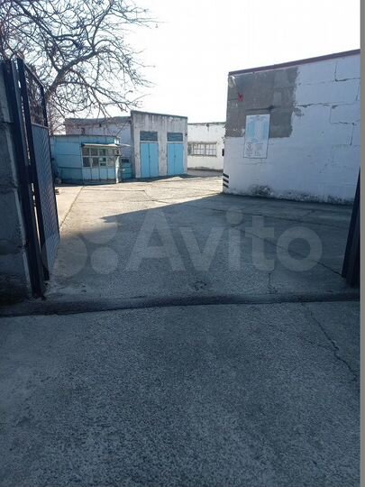 Продам помещение свободного назначения, 9830 м²