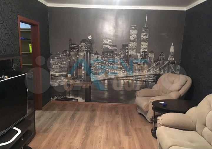 2-к. квартира, 56 м², 5/10 эт.