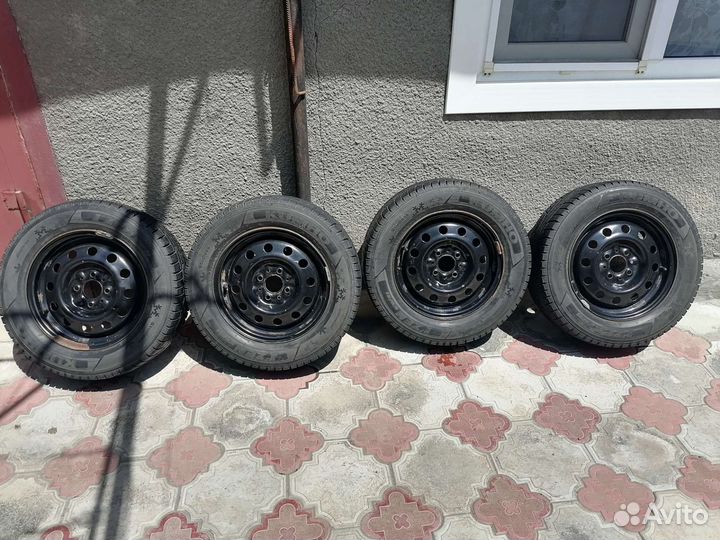 Kumho I'Zen KW31 185/65 R14