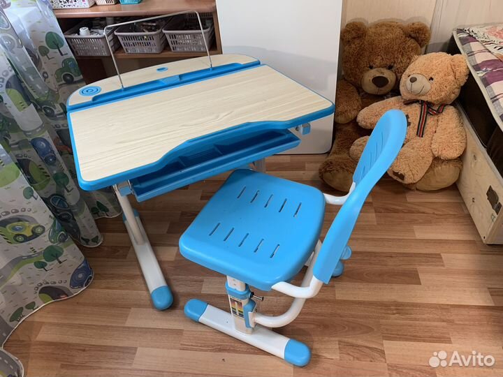 Растущая парта и стул