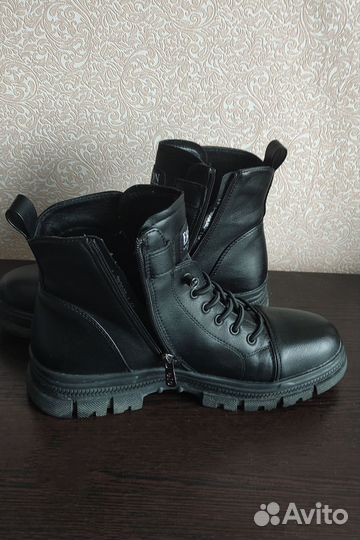 Ботинки женские
