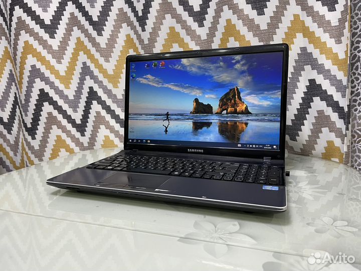 Samsung для игр и работы Core i5