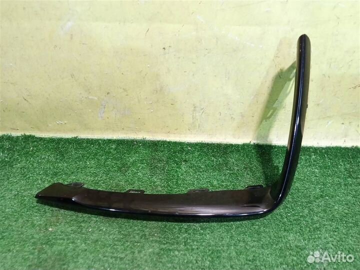 Накладка бампера передняя правая Geely Tugella F