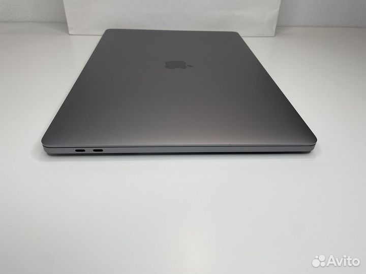 Топовый macbook pro 16 2019 i9/2.4 32Gb 5500M 8Gb