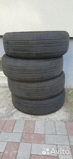 Yokohama BluEarth A34 215/65 R17