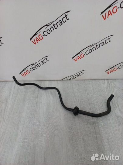 Трубка вакуумная Audi A6 C6 2.8 2010