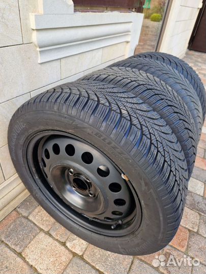 Зимние колеса Bridgestone R16 205/55 на дисках