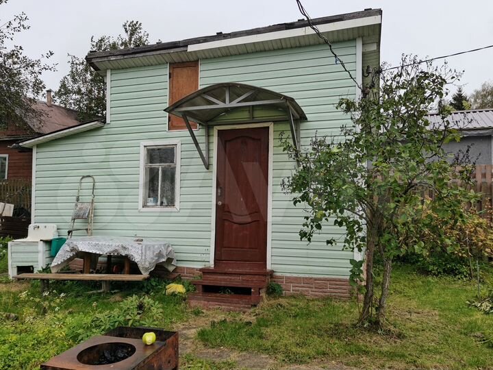 Дача 50 м² на участке 6 сот.