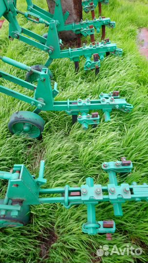 Плуг Bomet U030/3, 2016