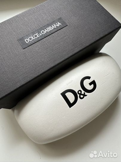 Солнцезащитные очки женские dolce gabbana