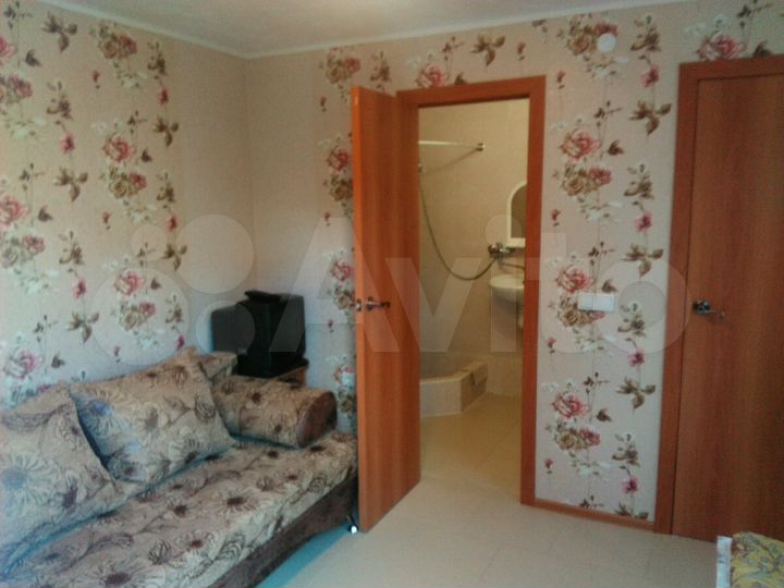 Комната 14 м² в 2-к., 1/2 эт.