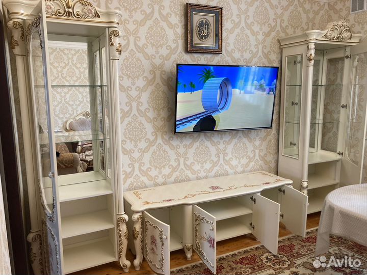 Стенка горка в гостиную бу