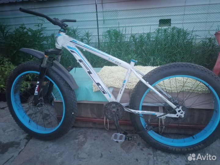 Велосипед горный взрослый 26*4.0 не укомплектован