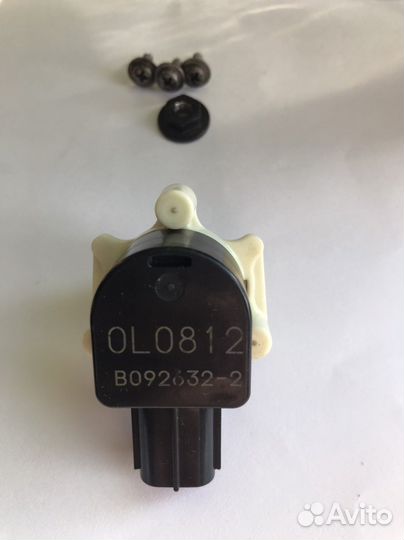 Датчик положения кузова Lexus ES