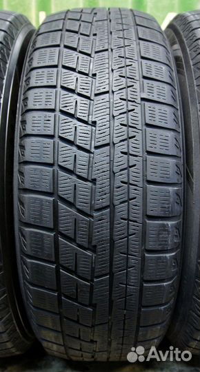 Yokohama Ice Guard IG60 215/60 R17 96Q