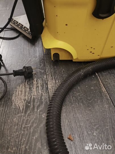 Моющий пылесос karcher SE3001